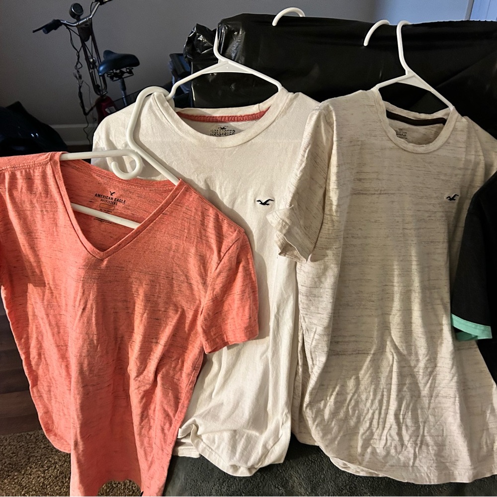 Small tshirt lot